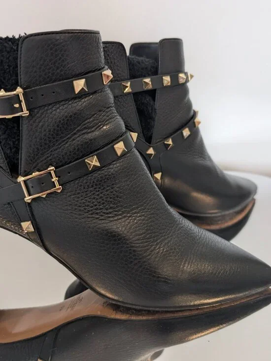 Valentino Rockstud Black Kitten Heel Booties - Picture 2 of 8